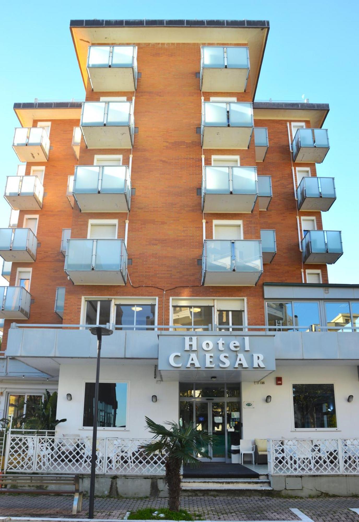 Hotel Caesar Пезаро Экстерьер фото